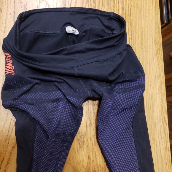 RARE Zumba XS low rise mesh panel compression dance leggings - Picture 11 of 13